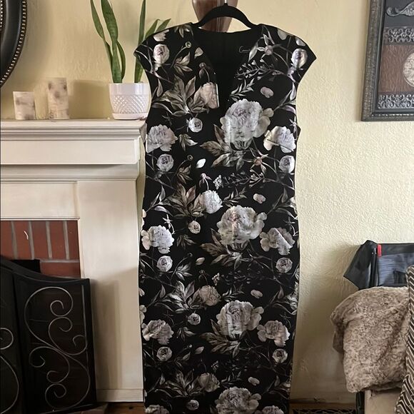 Connected Apparel Floral Black Sheath Dress Sleeveless V-Neck Midi - Picture 1 of 3